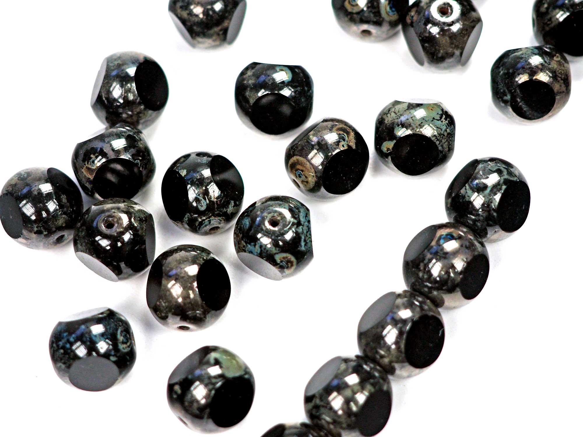 Czech Glass Leaf Beads - Black Leaf Beads - Peacock Beads - 13x10mm - Leaf  Beads